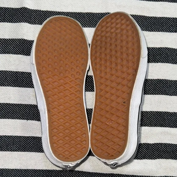 Vans Gray Slip-On Sneakers with Rubber Soles - Picture 7 of 7